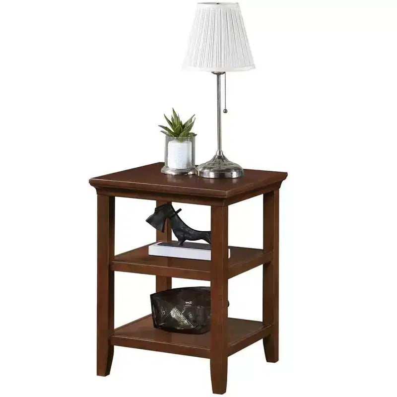 Table d'appoint avec deux étagères de rangement, table d'appoint minimaliste élégante en bois d'hévéa pour l'affichage et l'organisation du salon