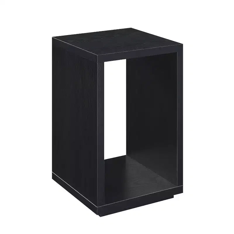HomeStock Belmont Minimalist End Table with Spacious Top and Lower Shelf, Sleek Design and Durable Woodgrain Finish for Home Decor
