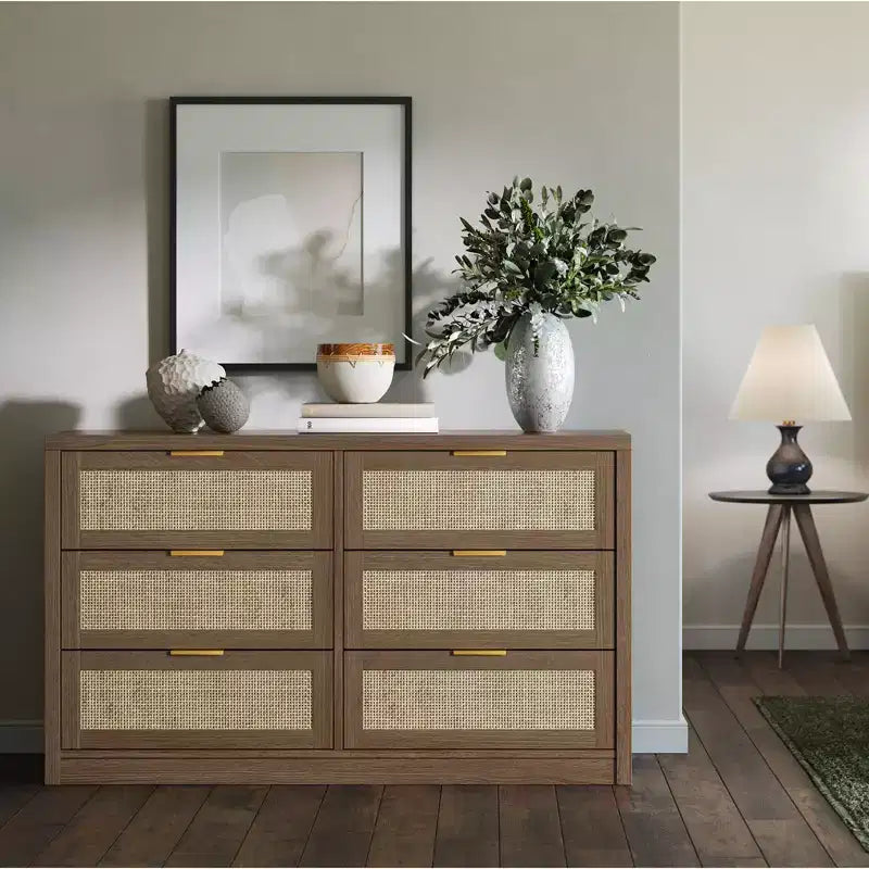 Commode en rotin de 135 cm pour chambre à coucher, buffet bohème à 6 tiroirs, grande armoire de rangement en bois et meuble TV avec poignées métalliques