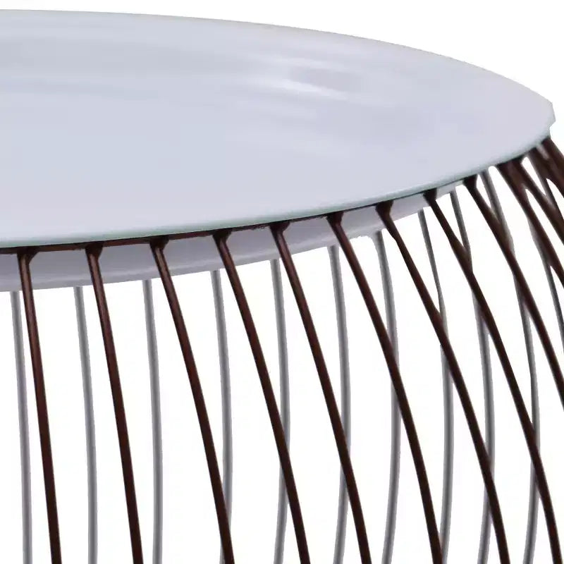 Table basse ronde avec cadre en métal doré et plateau blanc