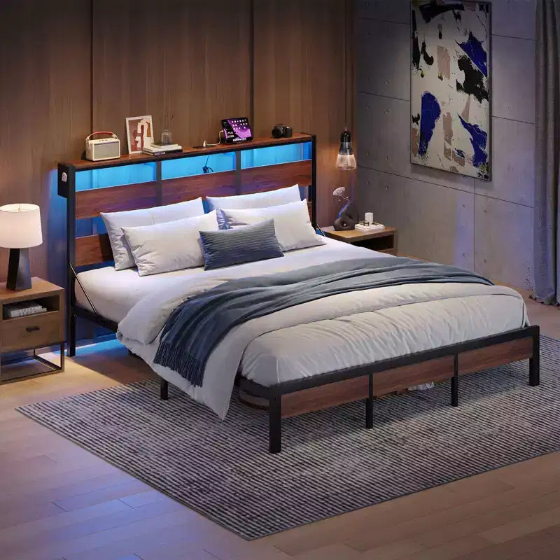 Cadre de lit Queen avec LED, lit plateforme en métal avec tête de lit de rangement et station de charge, Noyer