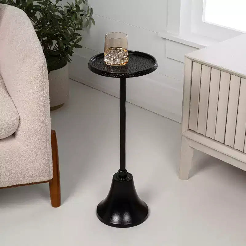Guéridon Art Déco 24" avec plateau rond martelé et piètement cloche