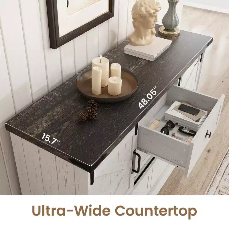 Commode à 4 tiroirs avec portes coulissantes façon grange et étagères réglables