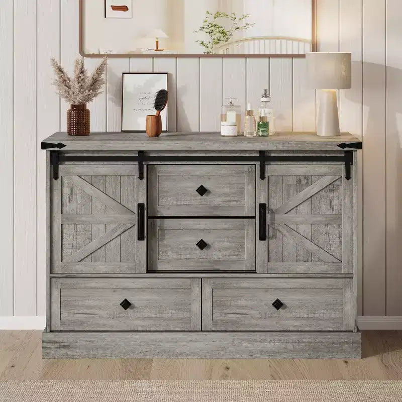Commode à 4 tiroirs avec portes coulissantes façon grange et étagères réglables