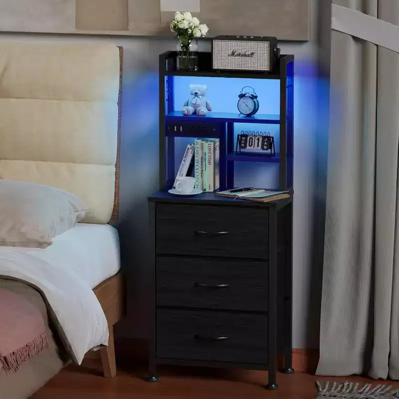 Table de chevet haute de 115 cm avec station de recharge USB et lumière LED, table de nuit avec 3 tiroirs en tissu et étagère pour chambre à coucher ou dortoir de petit espace, noir