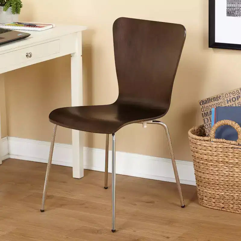 Chaise de salle à manger moderne